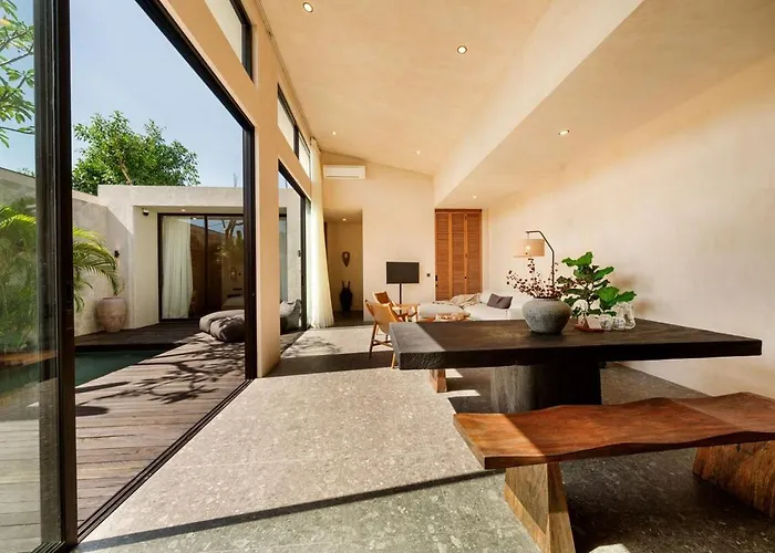 Sunset Serenity 2br Sunset & Gateway Villa *