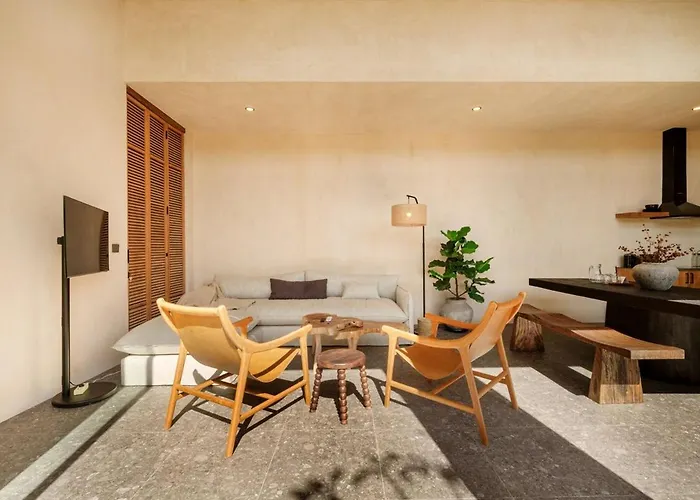 Sunset Serenity 2br Sunset & Gateway Villa *