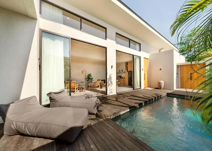 Sunset Serenity 2br Sunset & Gateway Villa