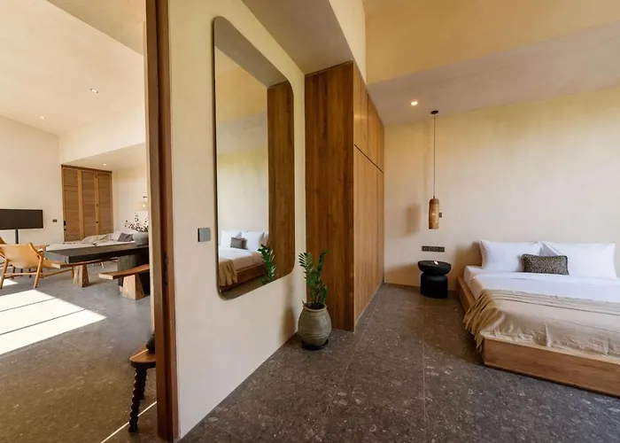 Sunset Serenity 2br Sunset & Gateway Villa
